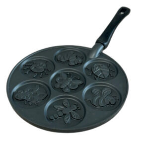 Nordic Ware Mini Pancake Pan 10in Cast Aluminum Insect Bugs Pattern 7 Cavity